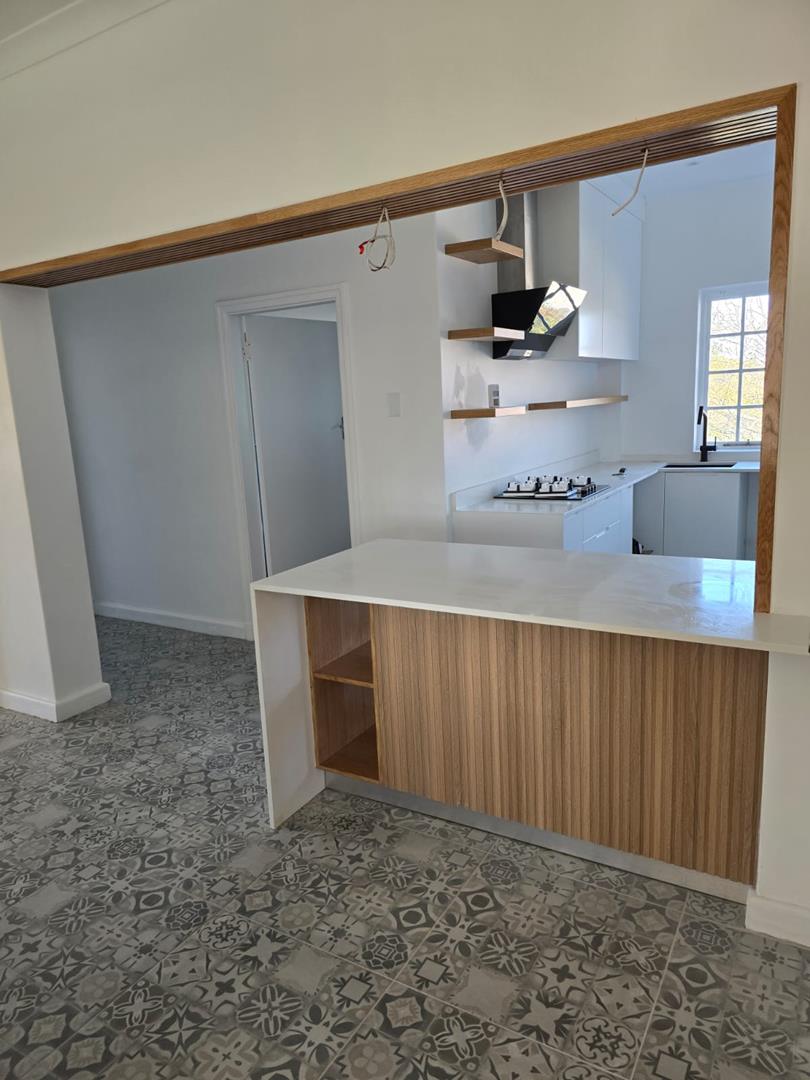 To Let 2 Bedroom Property for Rent in Rondebosch Western Cape